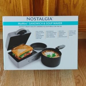 Nostalgia Sandwich & Soup Maker in White with Teal Accent